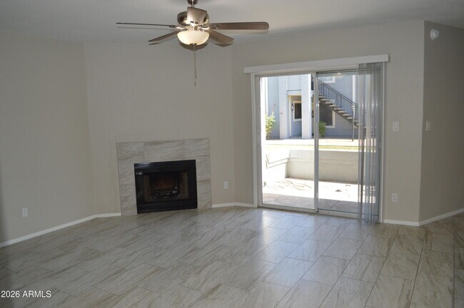 2910 W Marconi Ave Phoenix, AZ 85053 photo 4