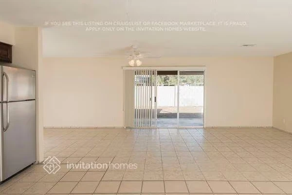 1216 W Halstead Dr Phoenix, AZ 85023 photo 4