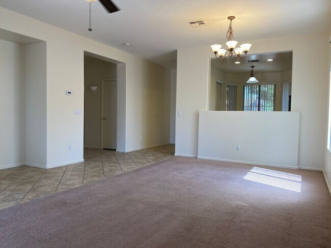 3265 E Hampton Ln Gilbert, AZ 85295 photo 2