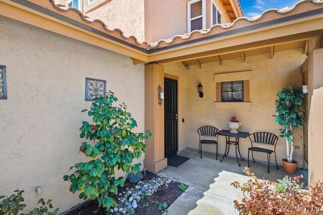 13392 Cool Lake Way San Diego, CA 92128 photo 2