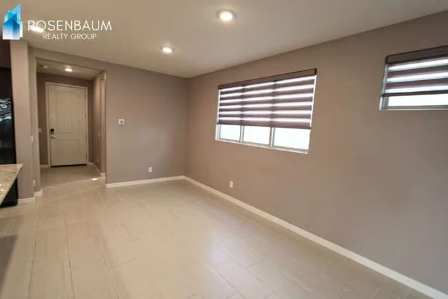 661 N Abalone Dr Gilbert, AZ 85233 photo 5