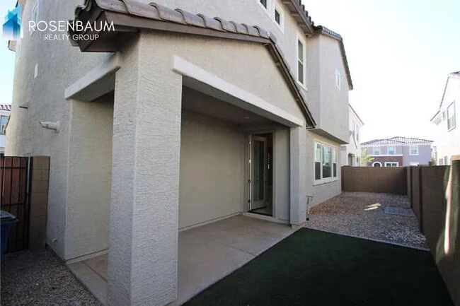 661 N Abalone Dr Gilbert, AZ 85233 photo 4