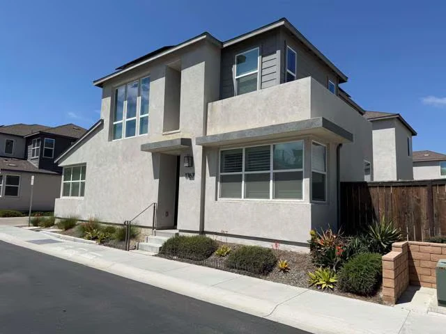 1767 Whitmore Lp Chula Vista, CA 91913 photo 2