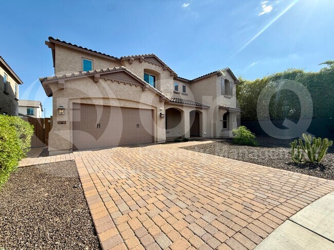 1007 E Buffalo St Gilbert, AZ 85295 photo 2