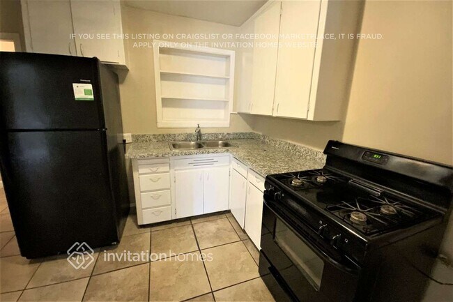 840 E Mountain View Rd Phoenix, AZ 85020 photo 5