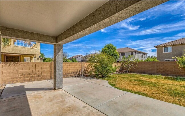3519 E Tonto Dr Gilbert, AZ 85298 photo 2
