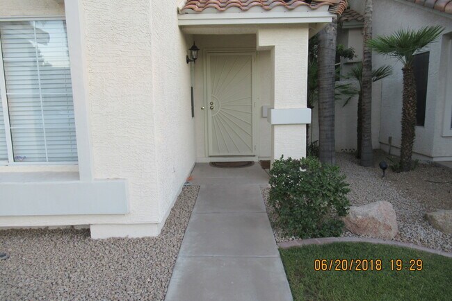 961 W Saragosa St Chandler, AZ 85225 photo 5