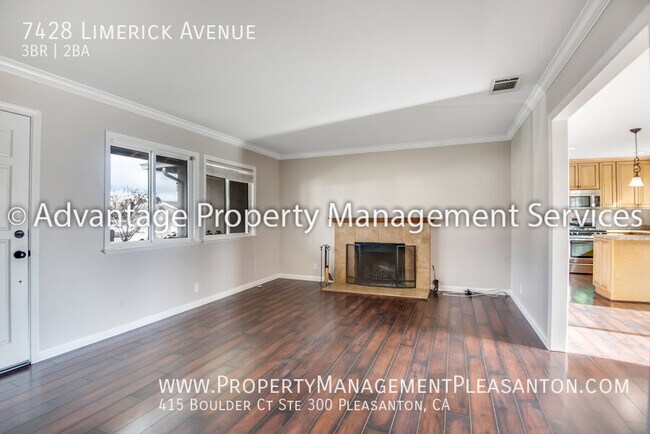 7428 Limerick Ave photo 2
