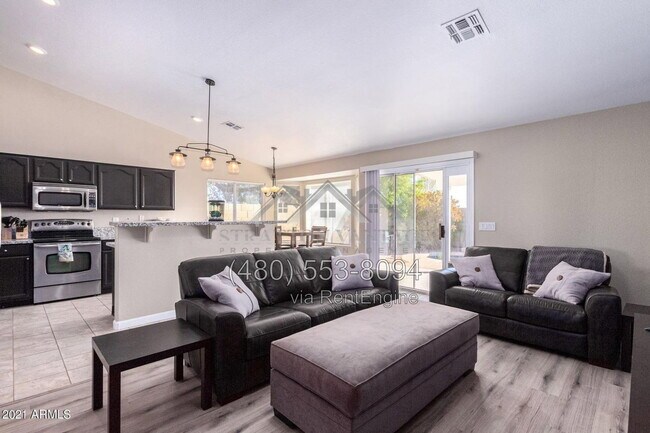 2195 E Sherri Dr Gilbert, AZ 85296 photo 5