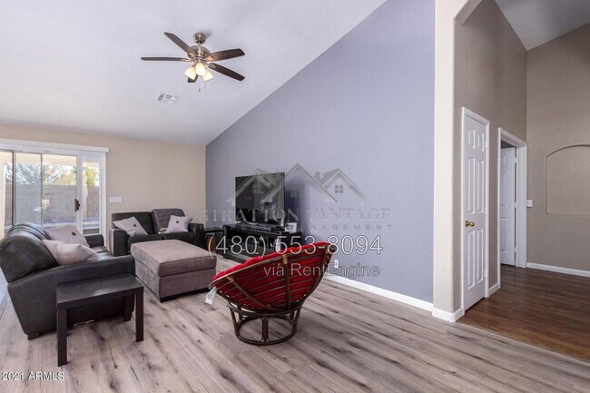2195 E Sherri Dr Gilbert, AZ 85296 photo 4