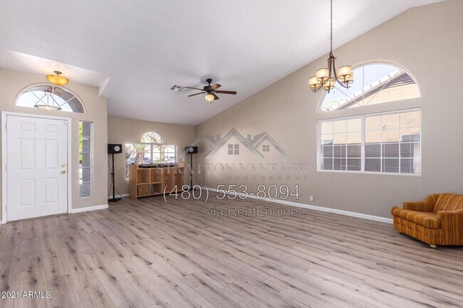 2195 E Sherri Dr Gilbert, AZ 85296 photo 3