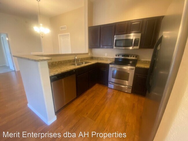 1350 S Greenfield Rd Mesa, AZ 85206 photo 5
