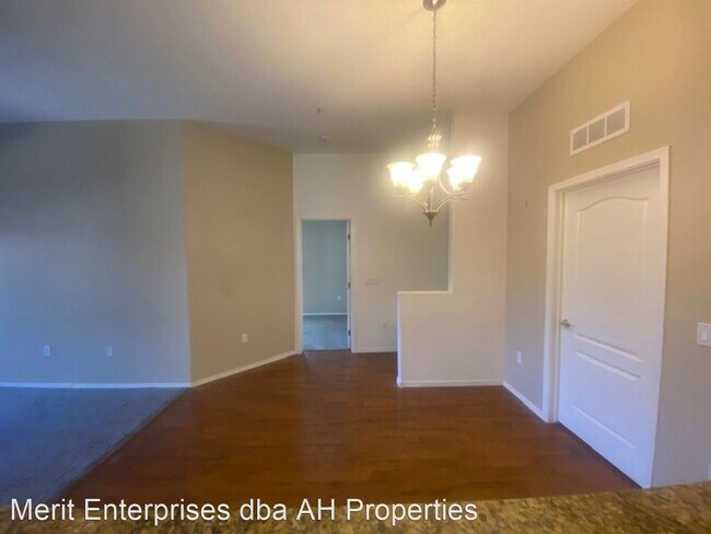 1350 S Greenfield Rd Mesa, AZ 85206 photo 3
