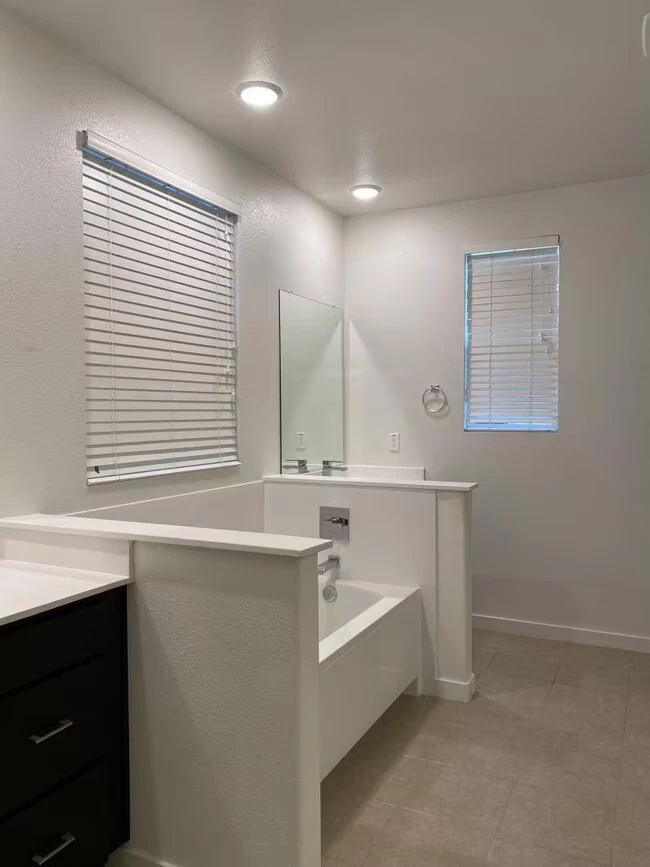37596 Shelter Rd Newark, CA 94560 photo 5