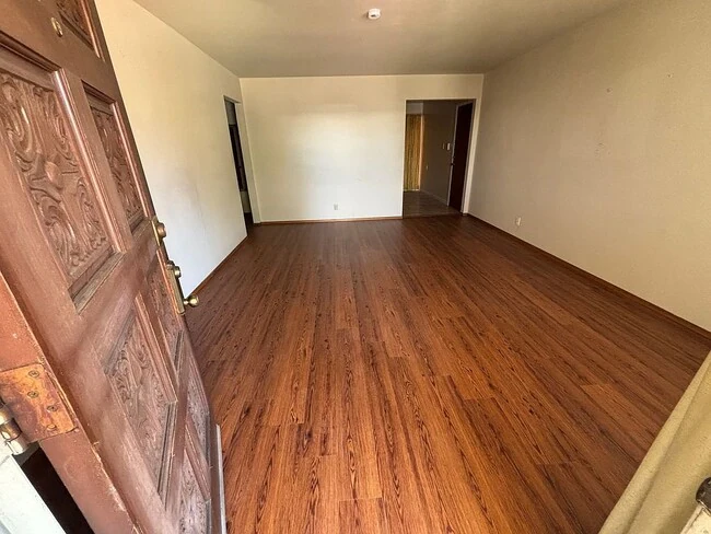 210 Benjamin Ave Pittsburg, CA 94565 photo 4