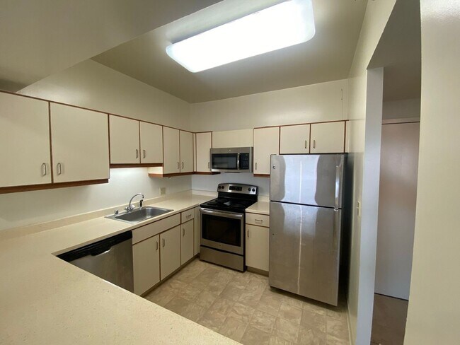 6363 Christie Ave Emeryville, CA 94608 photo 3