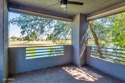 7401 W Arrowhead Clubhouse Dr Glendale, AZ 85308 photo 3
