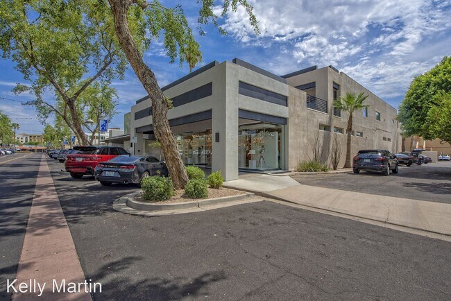4201 N Marshall Way Scottsdale, AZ 85251 photo 2