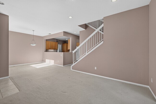 3721 Jasmine Cir photo 5