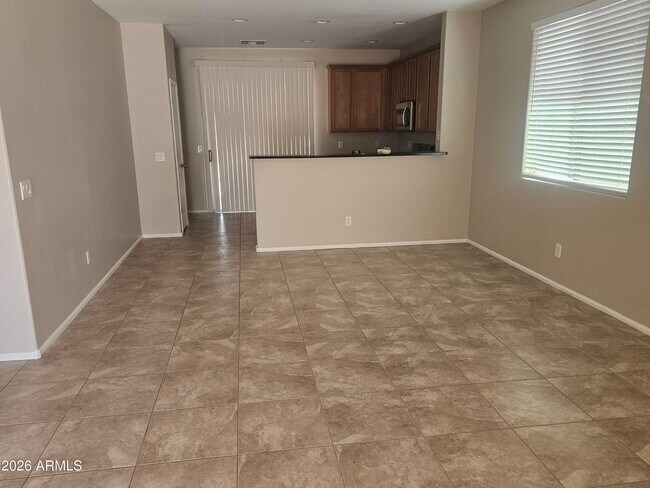 41240 W Capistrano Dr Maricopa, AZ 85138 photo 3