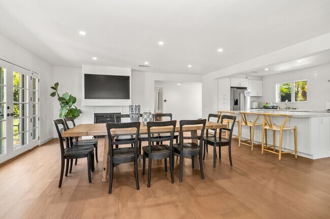 2691 Palomino Cir San Diego, CA 92037