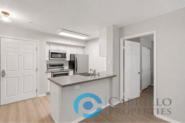 1435 India St San Diego, CA 92101 photo 4