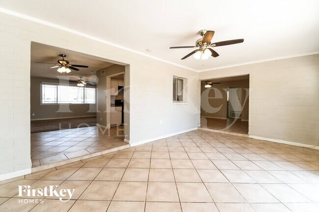 3238 S Evergreen Rd Tempe, AZ 85282 photo 5