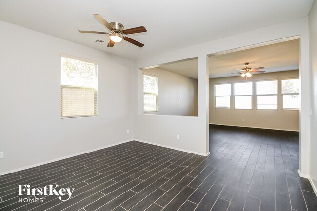 4190 W Federal Way San Tan Valley, AZ 85142 photo 2