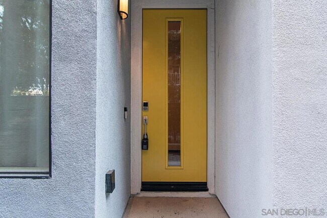 3642 7th Ave San Diego, CA 92103 photo 2