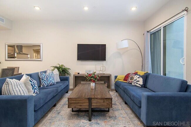 3642 7th Ave San Diego, CA 92103 photo 5