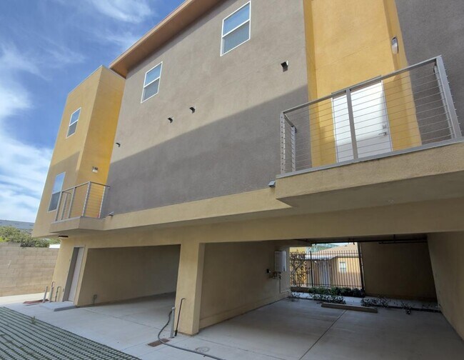 4965 Imperial Ave San Diego, CA 92113