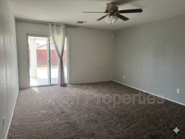 7391 W Solano Dr N Glendale, AZ 85303 photo 5