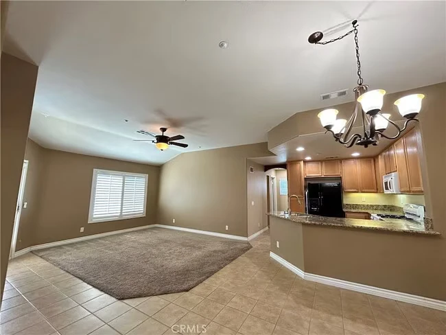 41696 Woodridge Ave Murrieta, CA 92562 photo 3