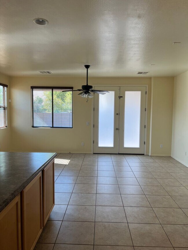 4118 W Valley View Dr Phoenix, AZ 85339 photo 3