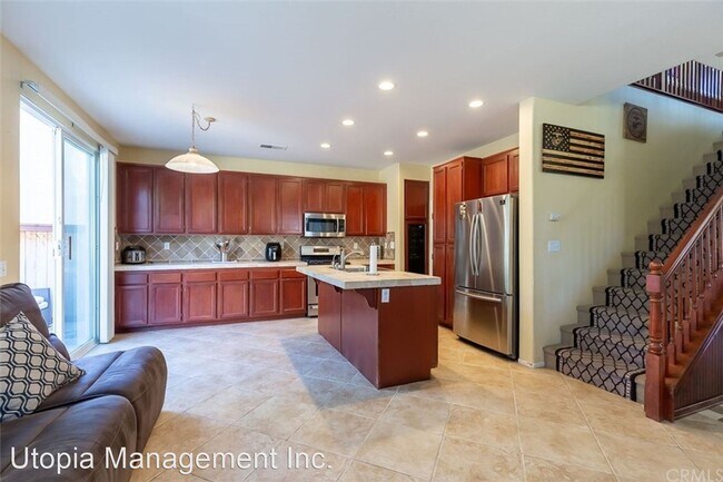 42008 Calabria Dr Temecula, CA 92591 photo 4