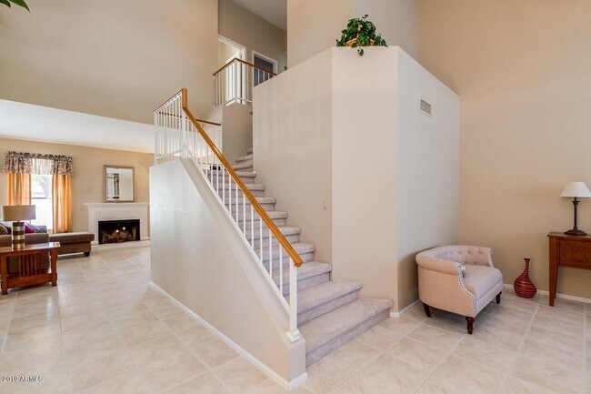193 W Amanda Ln Tempe, AZ 85284 photo 3