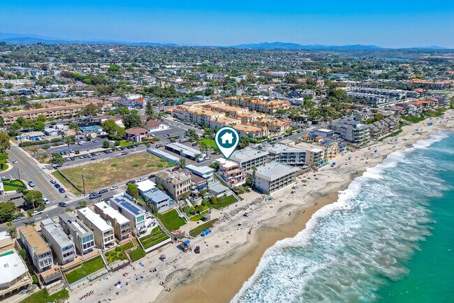2751 Ocean St Carlsbad, CA 92008 photo 4