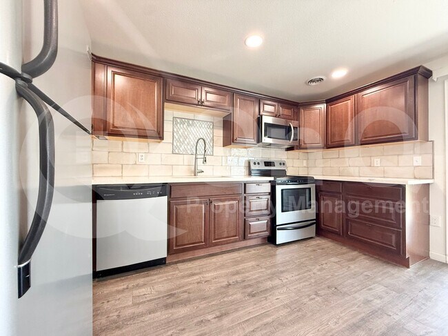 4039 E Friess Dr Phoenix, AZ 85032 photo 4