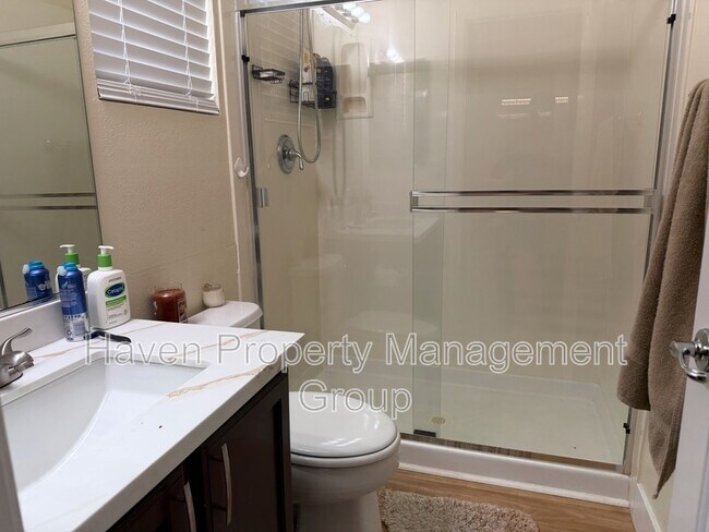 49 E Heritage Dr Tracy, CA 95391 photo 3