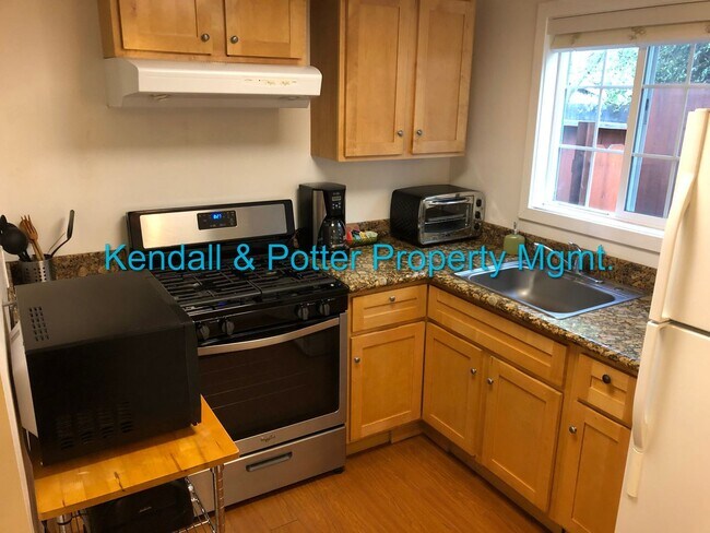 210 Alturas Way Soquel, CA 95073 photo 4