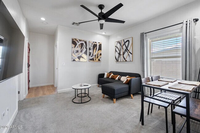 1632 E Adams St Phoenix, AZ 85034 photo 2