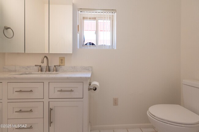 1560 N John Adams St Oracle, AZ 85623 photo 5