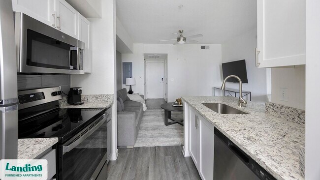 1811 E Apache Blvd Tempe, AZ 85281 photo 3