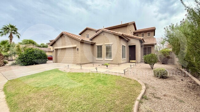 263 W Hawk Way Chandler, AZ 85286 photo 3