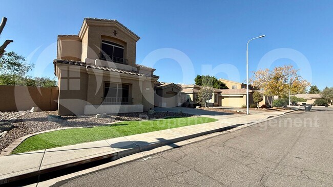 3930 S Emerson St Chandler, AZ 85248 photo 2