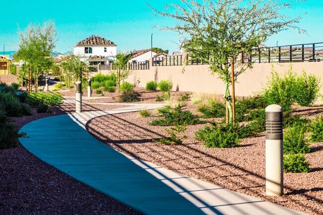 9159 W Glenrosa Ave Phoenix, AZ 85037 photo 4