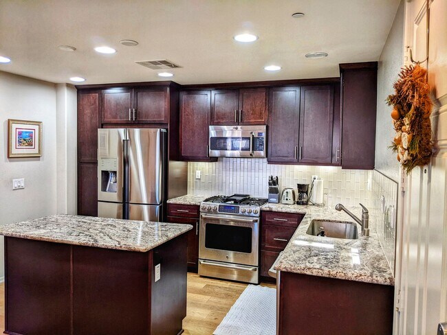 8874 Promenade N Pl San Diego, CA 92123 photo 2