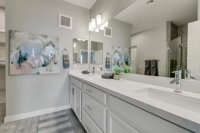 2511 W Queen Creek Rd Chandler, AZ 85248 photo 5