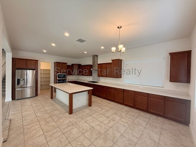 3424 E Adobe Dr Phoenix, AZ 85050 photo 4