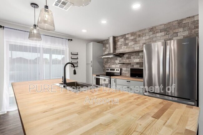 5723 E Estrid Ave Scottsdale, AZ 85254 photo 5